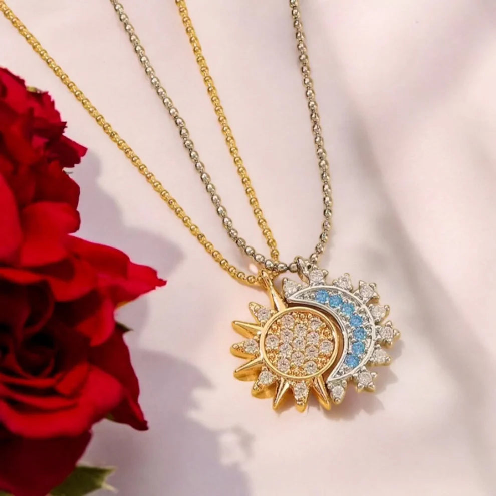 Collar Sol y Luna Eclipse Bañados en Oro + Caja Gratis 🌘✨